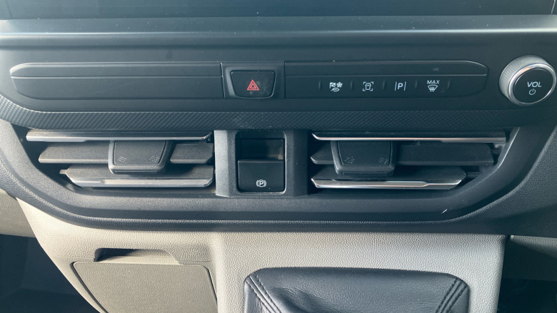 Ford Transit Custom 300 L2 Diesel Fwd 2.0 EcoBlue 136ps H1 Van Limited